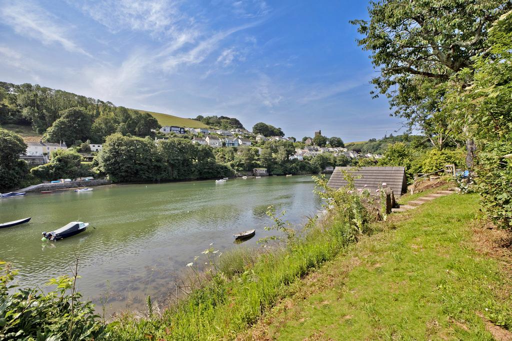 Tides Reach2025 Tides Reach 8 Yealm Rd (11)20