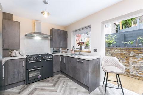 19a Godstone Road, Purley, CR8 2AN
