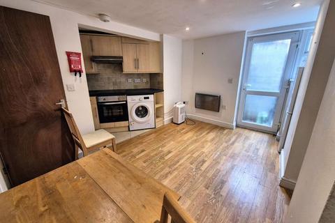 undefined, Welton Road, Leeds