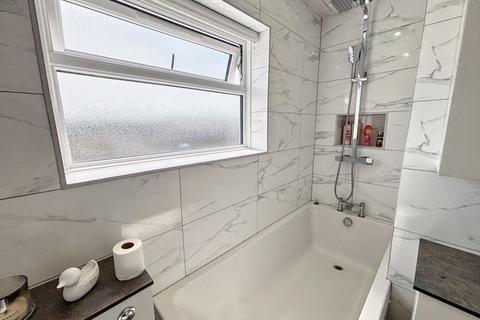 4 Highfield Close, Sarn, Bridgend, CF32 9RP