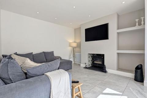 4 bedroom property to rent, Golf Open 2026 - St Peters Road, Birkdale - Sleeps 7
