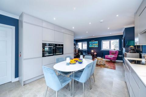 undefined, Mulberry Lodge, 24 The Gables, Hundleby, Spilsby