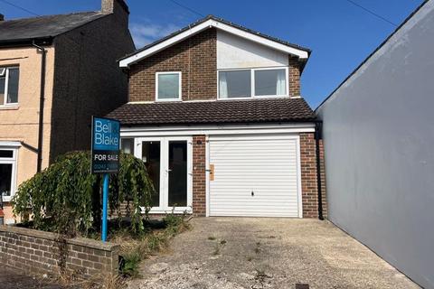 3 bedroom detached house for sale, Adelaide Road, Chichester