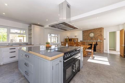 undefined, Plovers Barrows, Buxted