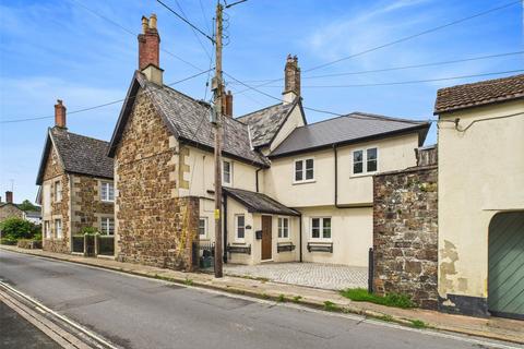 Riverbank Lodge Castle Road, Okehampton, EX20 1HT