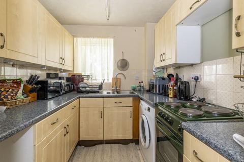 1 bedroom end of terrace house for sale, Montargis Way, Crowborough