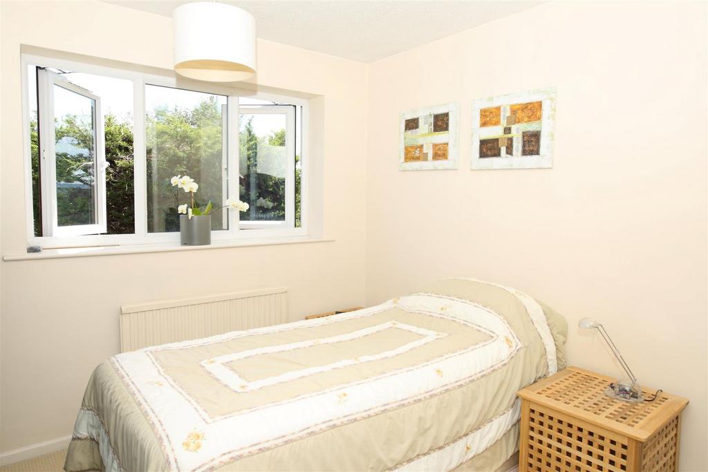 Second bedroom