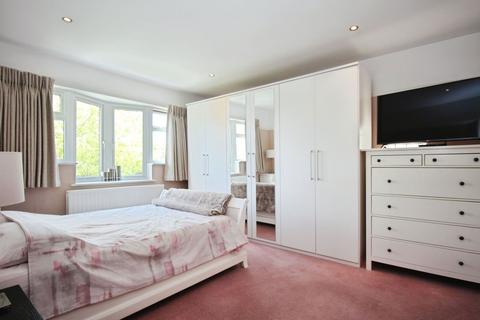 45 Carleton Avenue, Wallington, SM6 9LW