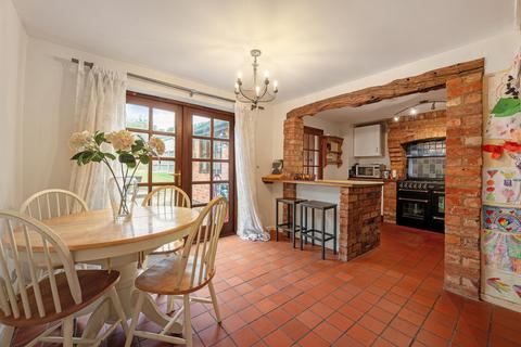 3 bedroom cottage for sale, Southam Road, Dunchurch, Rugby CV22