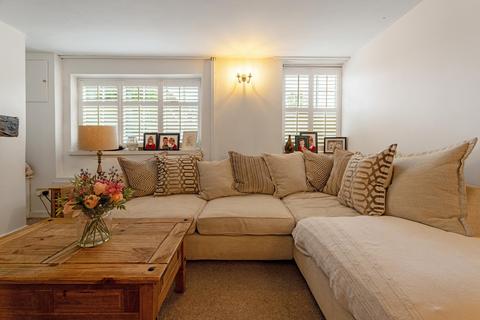 3 bedroom cottage for sale, Southam Road, Dunchurch, Rugby CV22