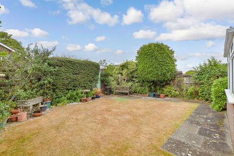 4 bedroom detached house for sale, Maplehurst Road, Chichester PO19