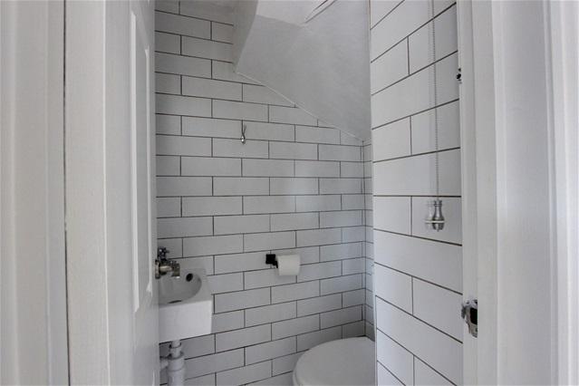 House in Barnet - More