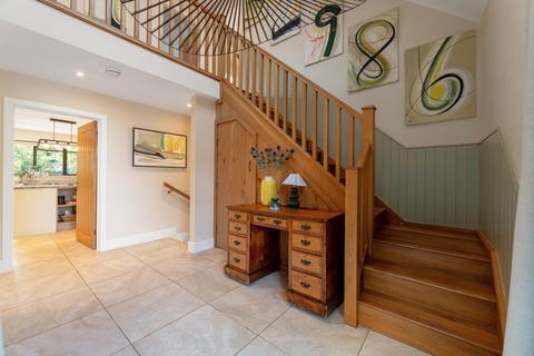 4 bedroom detached house for sale, Clifton Upon Dunsmore, Rugby, Warwickshire CV23 0BE