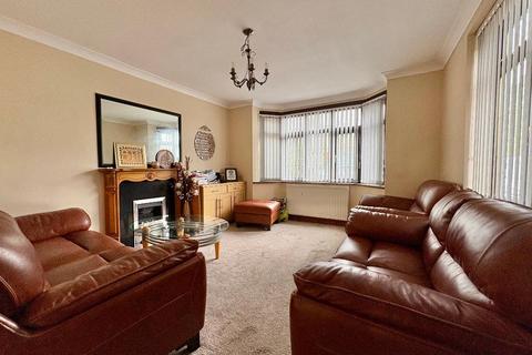 undefined, Waller Avenue, Luton, Beds, LU4 9RR