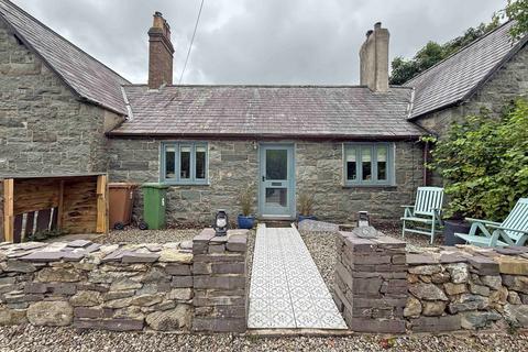 2 bedroom terraced house for sale, St. Anns Bethesda, Bethesda, Bangor, Gwynedd, LL57