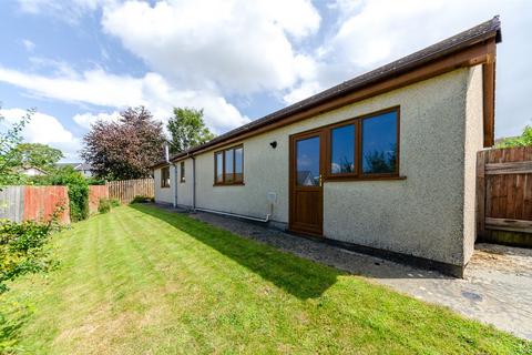 undefined, Bro Ednyfed, Llangefni, Isle of Anglesey, LL77