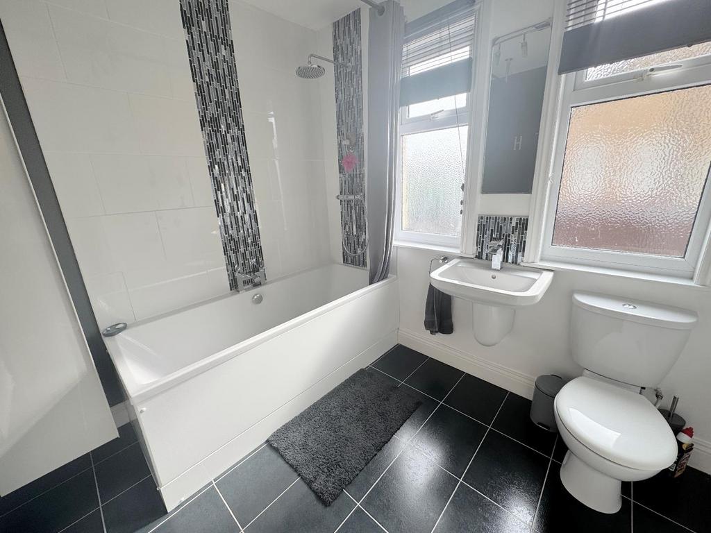 Family bathroom