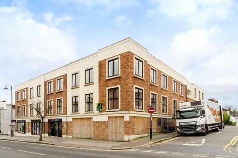 2 bedroom apartment to rent, Suffolk Road, London, SE25