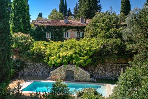 5 bedroom villa, Valbonne, France