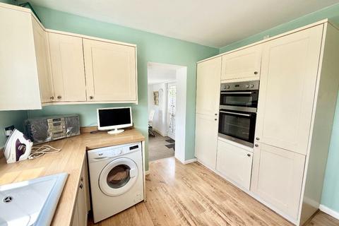 2 bedroom bungalow for sale, Point Road, Canvey Island