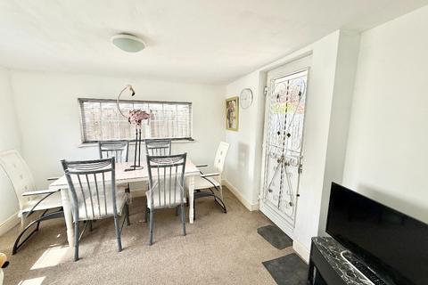 2 bedroom bungalow for sale, Point Road, Canvey Island