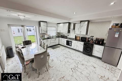 3 bedroom semi-detached house for sale, Dowar Road, Rednal, Birmingham