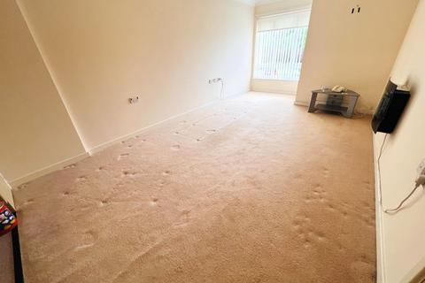 undefined, Winehala Court, Willenhall