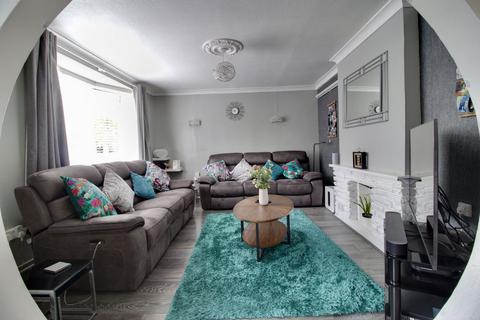 22 Barnsley Road, Romford, RM3 9LP