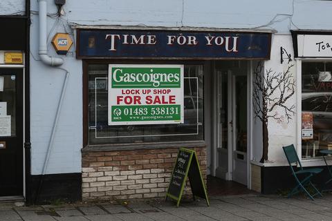 Convenience store to rent, 30 The Square Liphook GU30 7AH