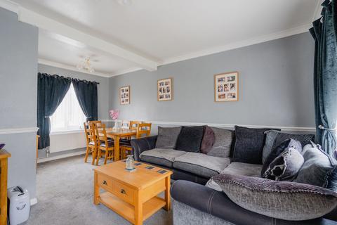 undefined, Barnfield, Crediton, EX17