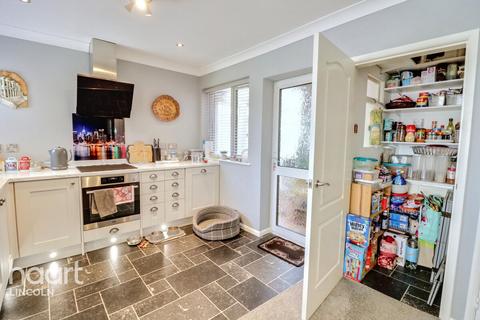 26 The Close, Sturton By Stow, Lincoln, LN1 2AG