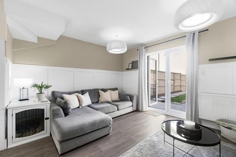 undefined, Savoy Close, Hemel Hempstead, HP2