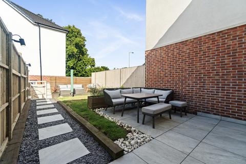 undefined, Savoy Close, Hemel Hempstead, HP2