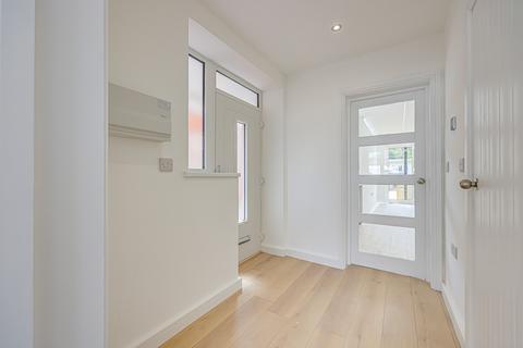 undefined, Tunbridge Road, Southend-on-sea, SS2