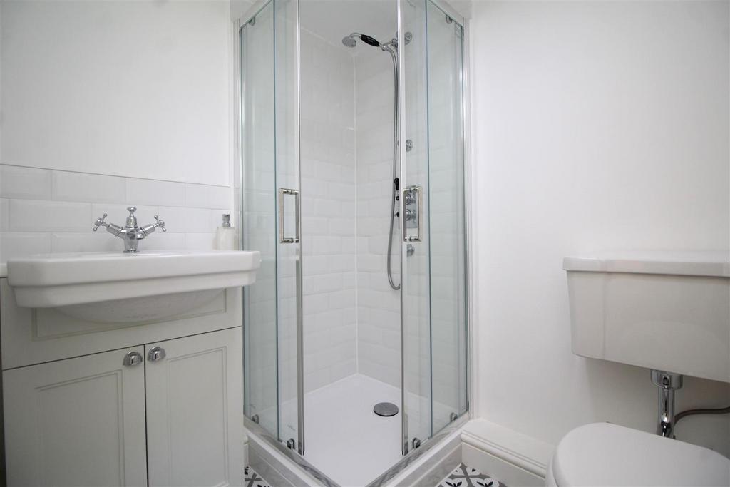 Shower room.JPG