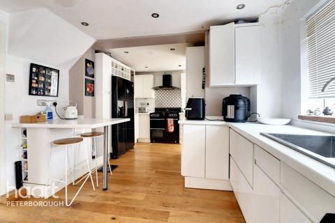 undefined, Eskdale Close, Gunthorpe