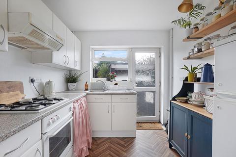 undefined, Concord Avenue, Walderslade, Chatham, ME5