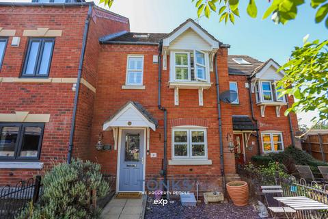 3 bedroom terraced house for sale, HALESOWEN B63