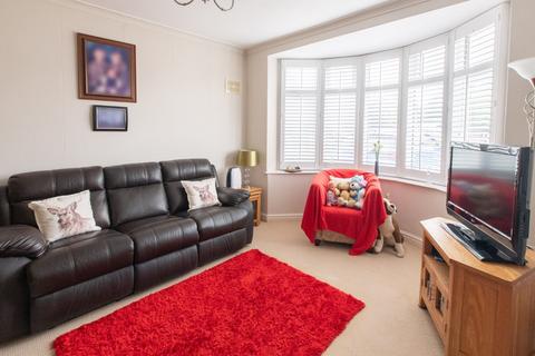 17 Highfields, Bromsgrove, B61 7BZ