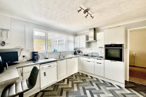 4 bedroom detached house for sale, Verwood