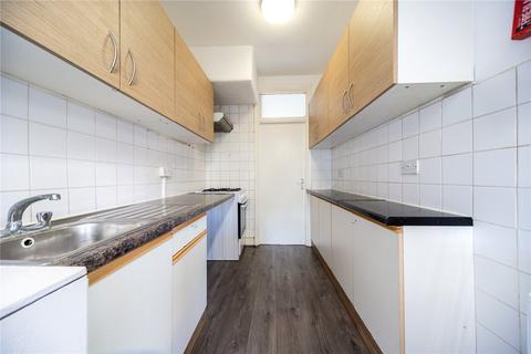 4 bedroom terraced house for sale, Shrewsbury Road, London, N11