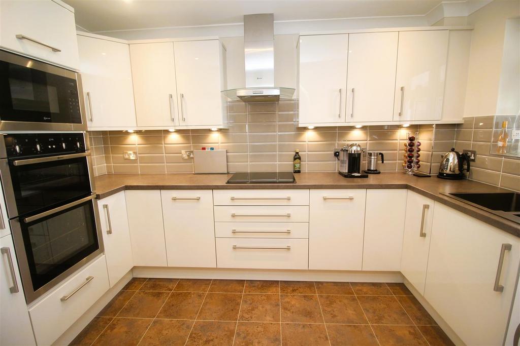 Kitchen .JPG