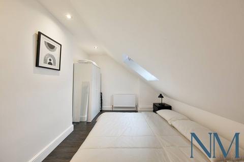 undefined, The Avenue, Coulsdon CR5