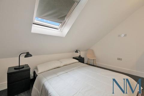 undefined, The Avenue, Coulsdon CR5