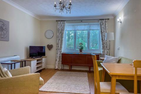 1 bedroom retirement property for sale, Park Road, Southport PR9