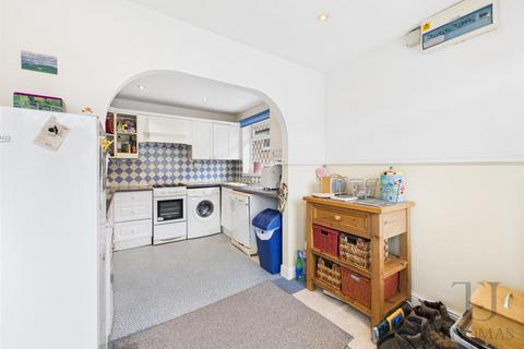 3 bedroom detached bungalow for sale, Westway, Cotgrave, Nottingham