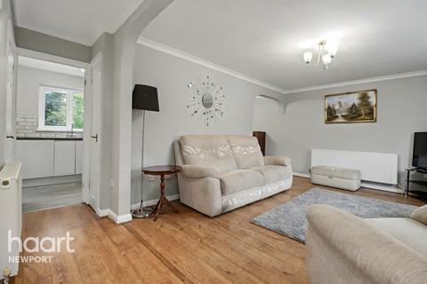 3 bedroom detached house for sale, Waterside Close, Newport