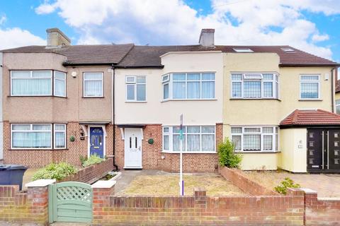 48 Adelaide Gardens, Chadwell Heath, Romford, RM6 6SU
