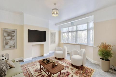 48 Adelaide Gardens, Chadwell Heath, Romford, RM6 6SU