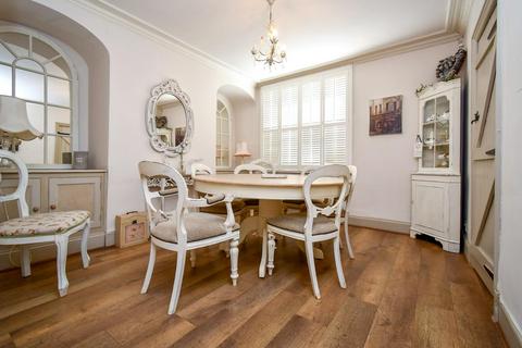 4 bedroom terraced house for sale, Low Skellgate, Ripon